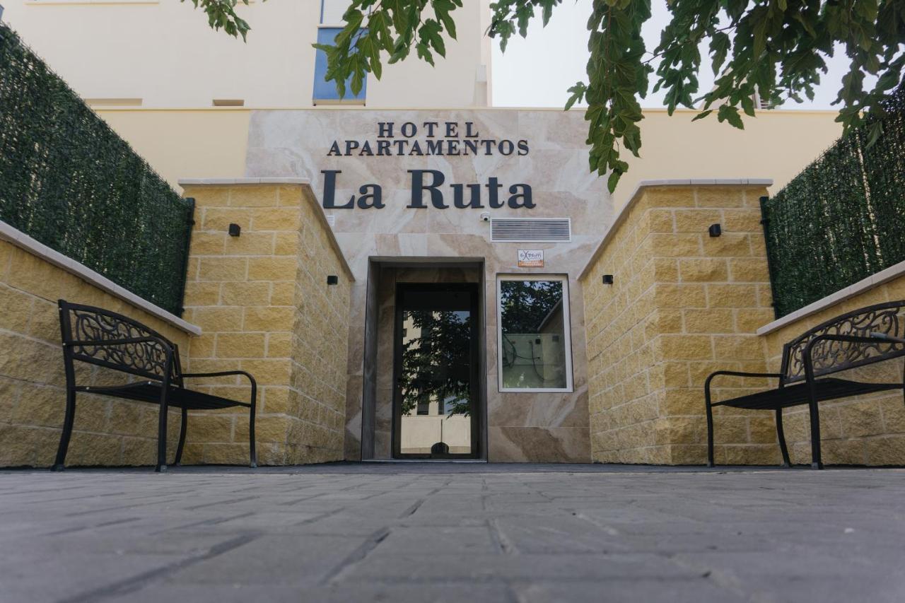 Apartamentos La Ruta Кальпе Экстерьер фото